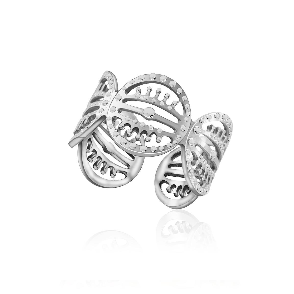 

Открытое кольцо с кружевным узором из полых глаз и регулируемым бесцветным ретро-кольцом из титановой стали