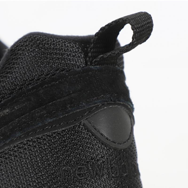 New Balance 878 Triple Black