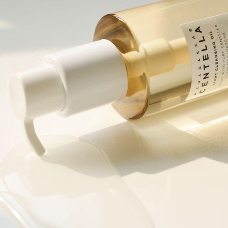 Skin1004 Madagascar Centella Light Cleansing Oil 200ml