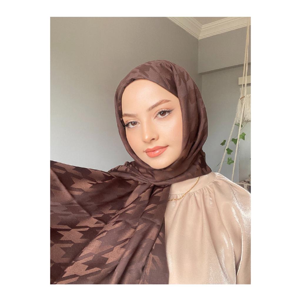 Houndsfoot Patterned Silky Jacquard Shawl