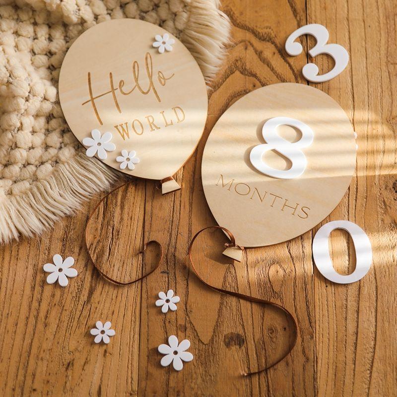 Baby Wooden Balloon Milestone Cards Exquisite Workmanship 1Set Newborn Shooting Props for Baby Growth Memory Keeping