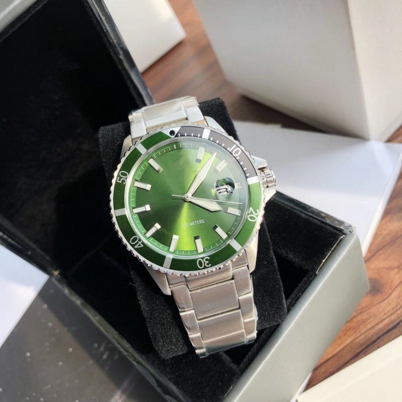 Moderne Armani Herren-Quarzuhr mit Stahl- und Nylonarmbändern - AR11338/AR11340