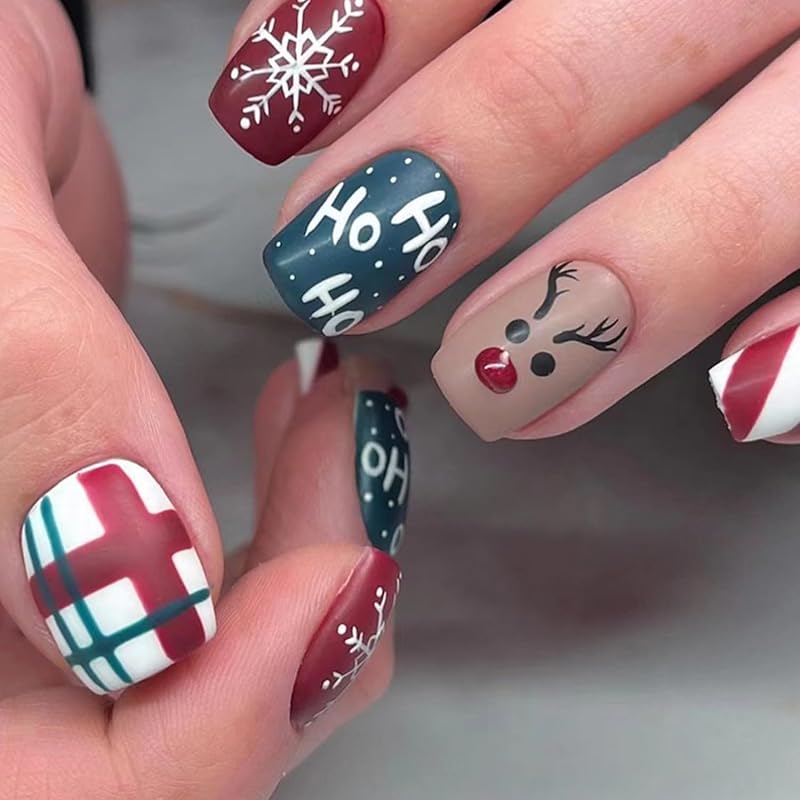 Matte Christmas Press on Nails Snowflake Elk Fake Nails Medium Square Acrylic Glue on Nails Winter Xmas Stick on Nails for Women DIY Christmas Christmas Fake Nails 1227