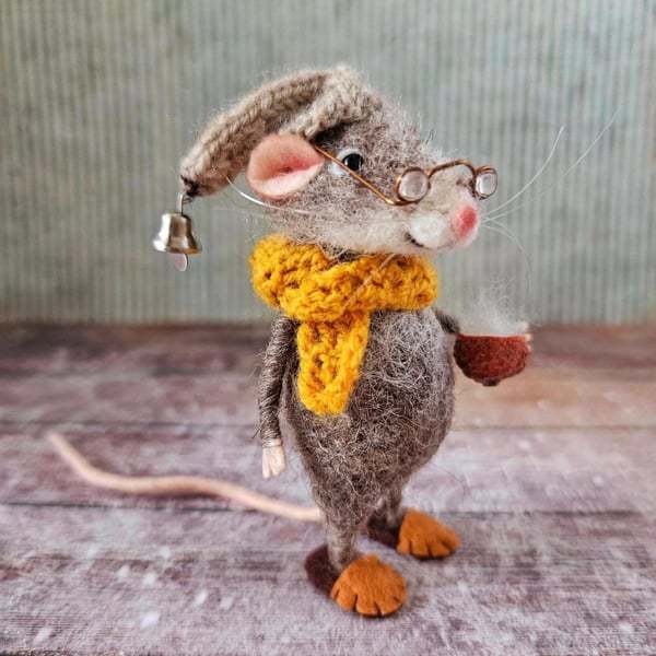 New Fashionable and Cute Plush Toys with Needle Felt and Mouse Cloth