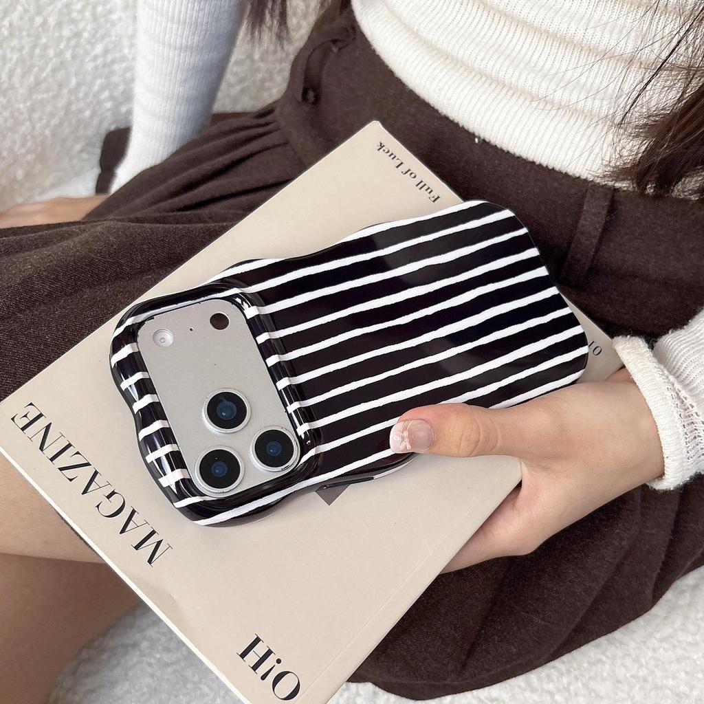 Literary Stripe Case for iPhone 16 Pro Max & Apple 17 with Two-in-One Film
