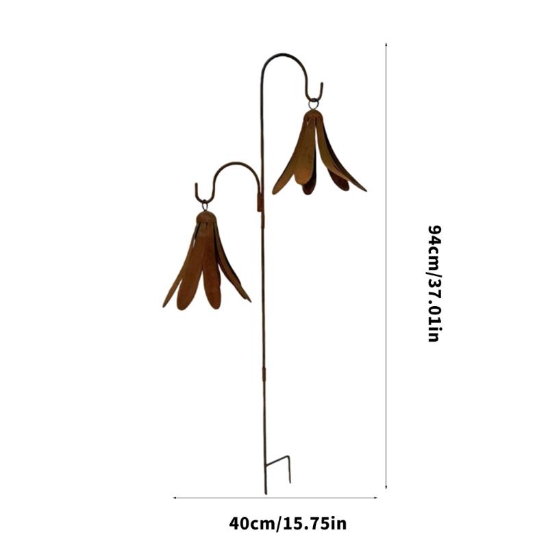 Artistic Iron Flower Petal Ground Spikes Decorative Garden Stakes For Enhancing Garden Or Patios Aesthetics