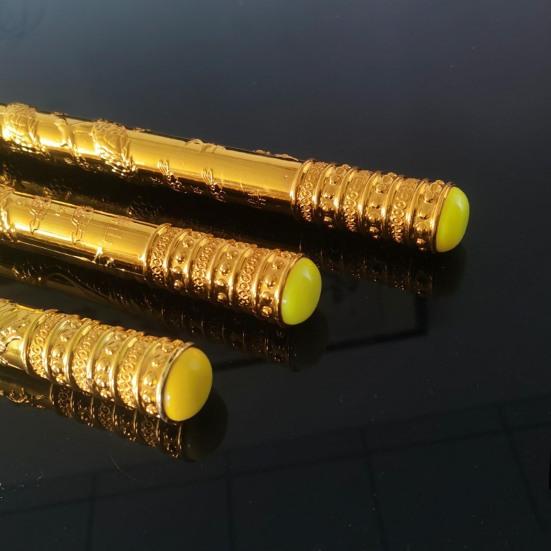 Monkey Wushu Sticks Automatisch dehnbarer, rostfreier Monkey King Bo-Stab aus Edelstahl für malerische Orte, Tempelmesse