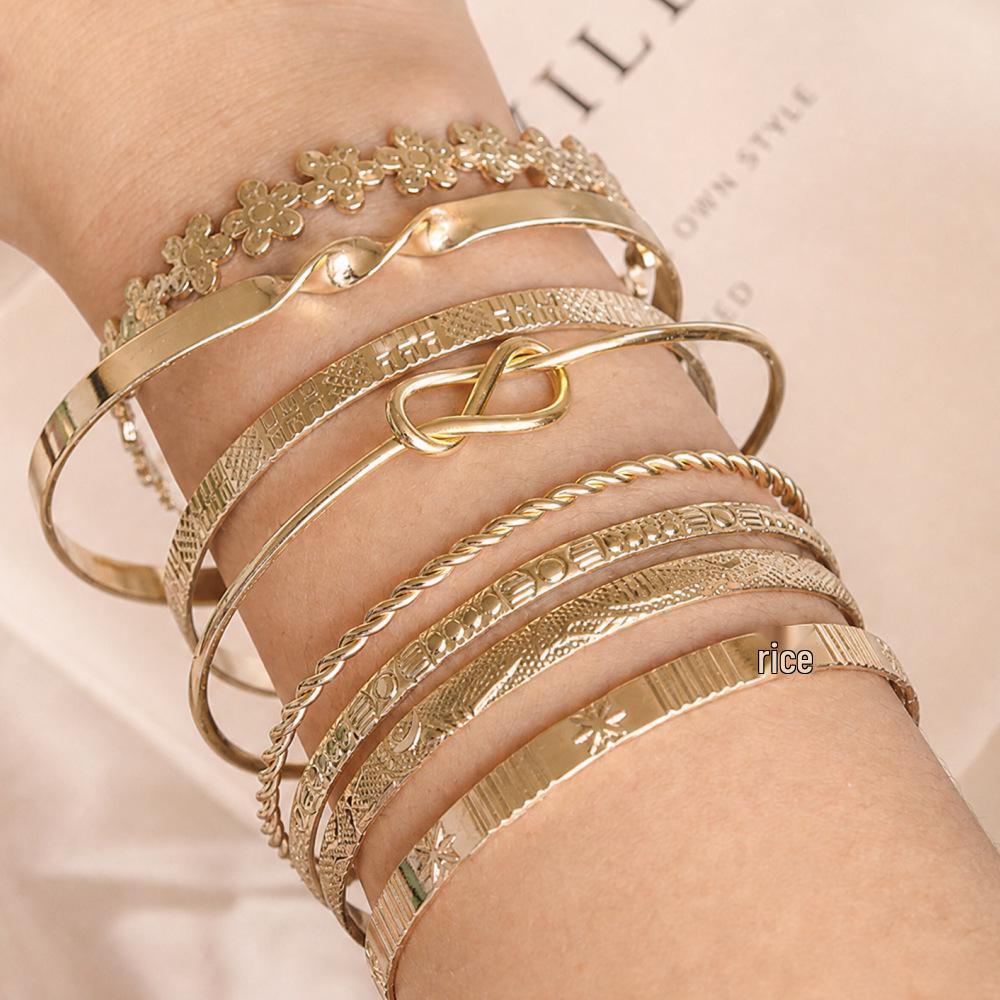 European Retro High-Quality Exaggerated Metal Open Cuff Wire Bracelet for Women
