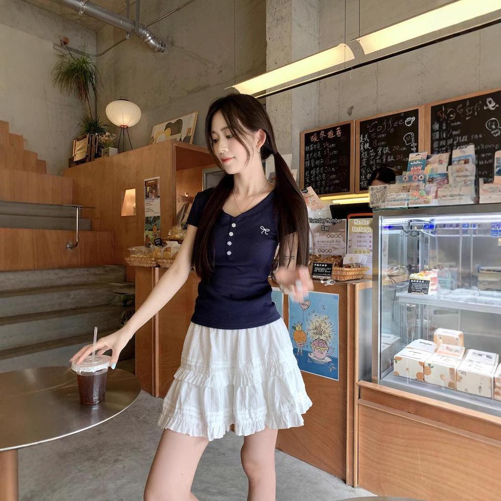 2025 Summer Korean Style V-neck Button Shoulder Embroidered Slim Women's T-shirt