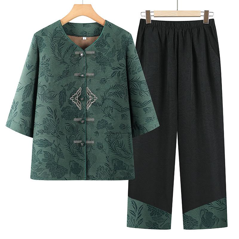 Retro Summer Two-Piece Set: Lightweight Cardigan with Three-Quarter Sleeves for Middle-Aged and Elderly Women