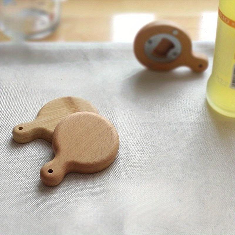 1Magnetic Bottle Opener Wooden Beer Refrigerator Magnetic Sticker Cute Mini Pizza Pan Bottle Opener