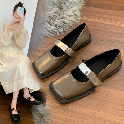 Designer de bico quadrado feminino Mary Jane sapatos moda rasos decoração de metal sapatos outono senhoras ao ar livre vestido bombas