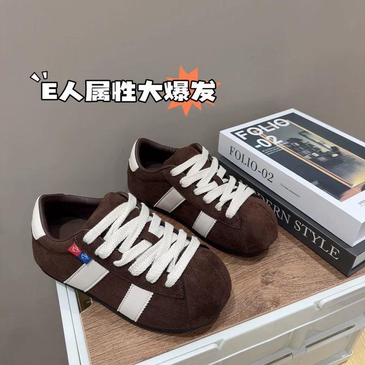

Cowhide version retro board shoes women s 2025 autumn new black versatile sports shoes niche good-looking fashion casual shoes 40 темно-коричневого
