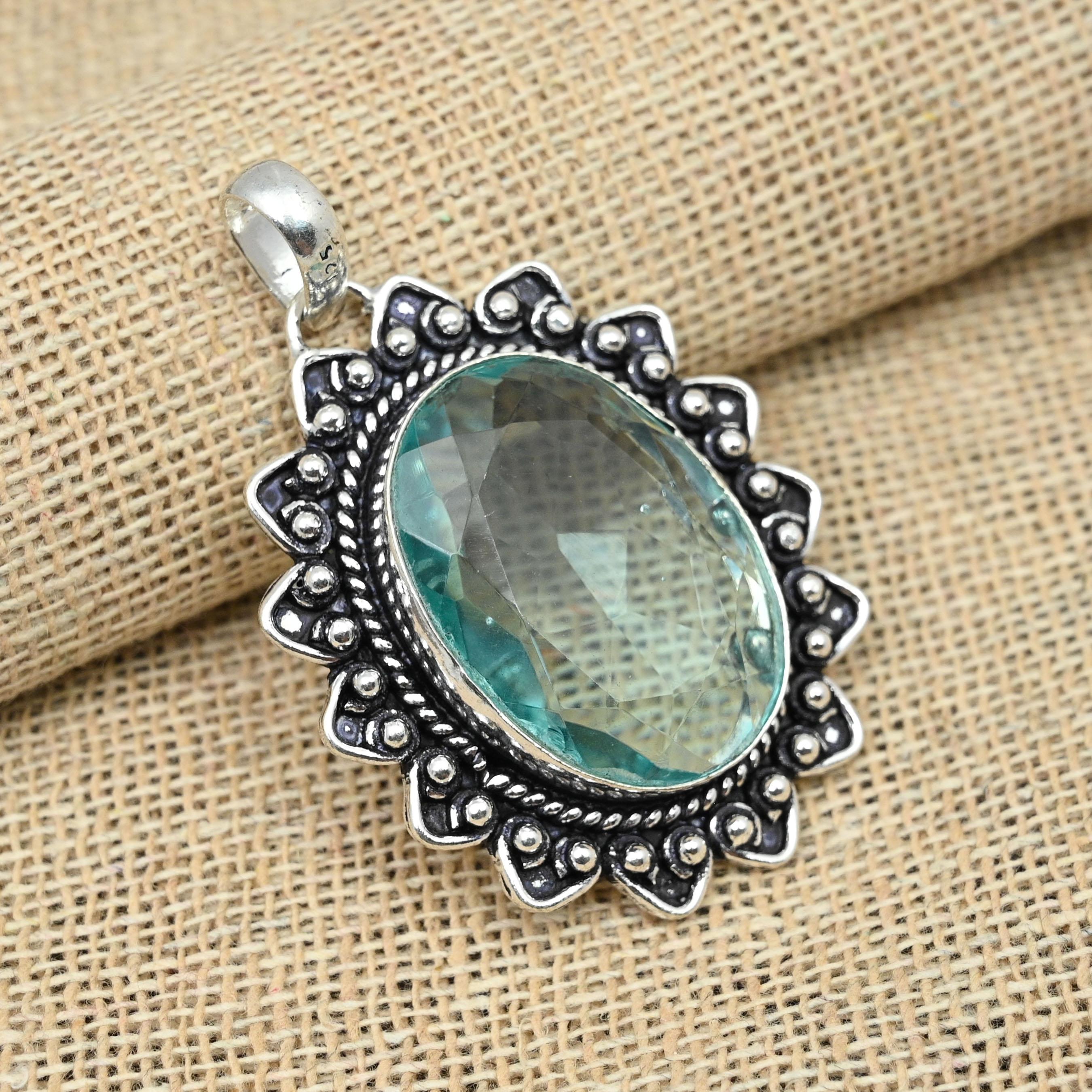 

Ювелирные изделия ручной работы из стерлингового серебра 925 пробы с зеленым аметистом, фантастический кулон для женщин 2.04 Inches зелёный