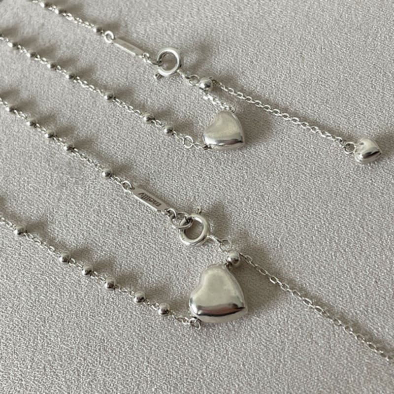 Melliv Silver Volume Heart Necklace_mvn45