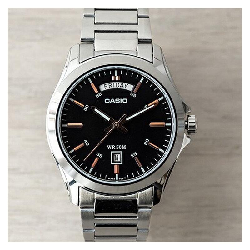 Casio STANDARD Series Simple Fashion Business Casual Classic Pointer Date Week Display Waterproof Stainless Steel Strap Quartz Movement MTP-1370D-1A2