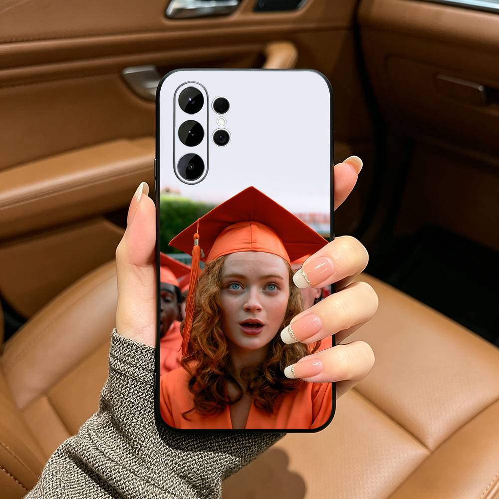 Hit Drama Actress -S-Sadie Sink Black Soft Silicone Phone Case for Samsung Ultra S25, S24, S21, S22, S23, S30, Plus, FE, Lite