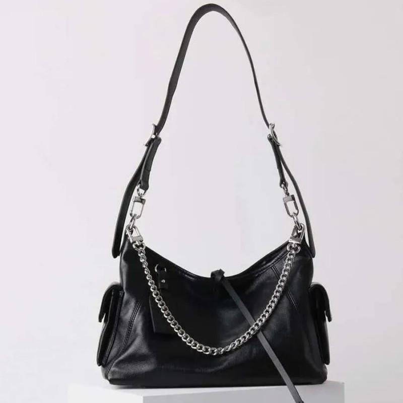 Vintage Chain Detail Moto Shoulder Bag Women Large Capacity Crossbody Soft PU Leather Streetwear Style