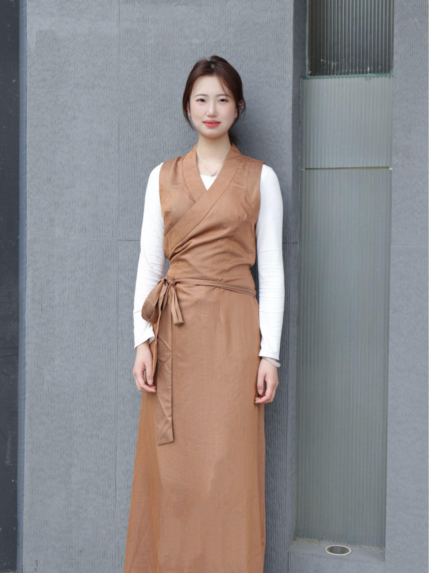 

Borasi Sleeveless Tibetan-Style V-Neck Dress: Ethnic, Retro, Pure Color, Maxi Skirt XL коричневый