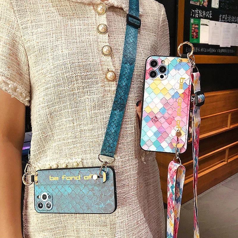 Luxurious Wrist Strap Phone Holder Case For Xiaomi Poco X2 X3 NFC X4 Pro Redmi 12 Neck Lanyard Cover for Xiaomi 14 13 Lite 13T