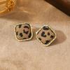 Hong Kong Style Retro Leopard Print Stud Earrings – Trendy Minimalist Autumn/Winter Accessories
