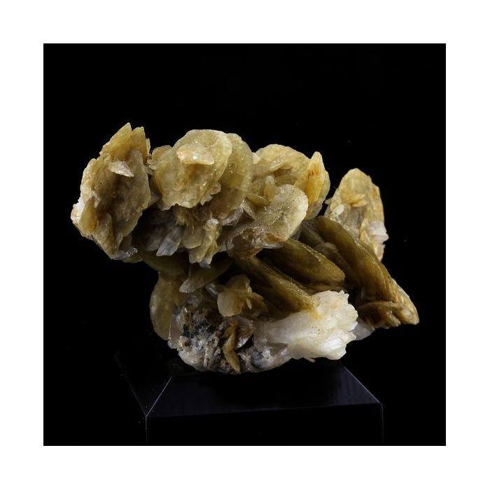 Pierres et Minéraux. Siderite + Quartz. 176.0 ct. Mine de La Mure, Isère, France..