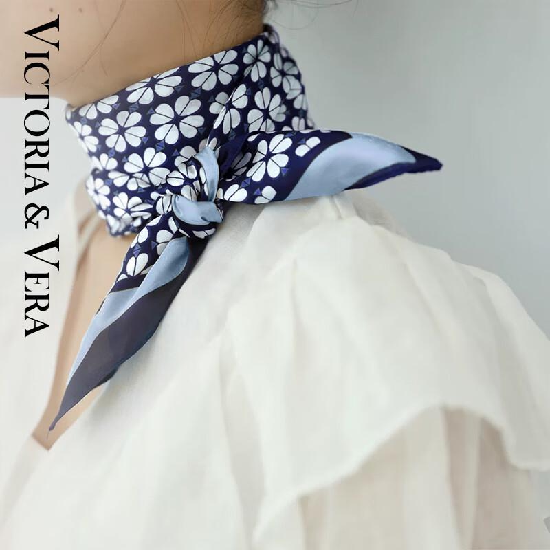 VICTORIA&VERA 99% Mulberry Silk Printed Square Scarf