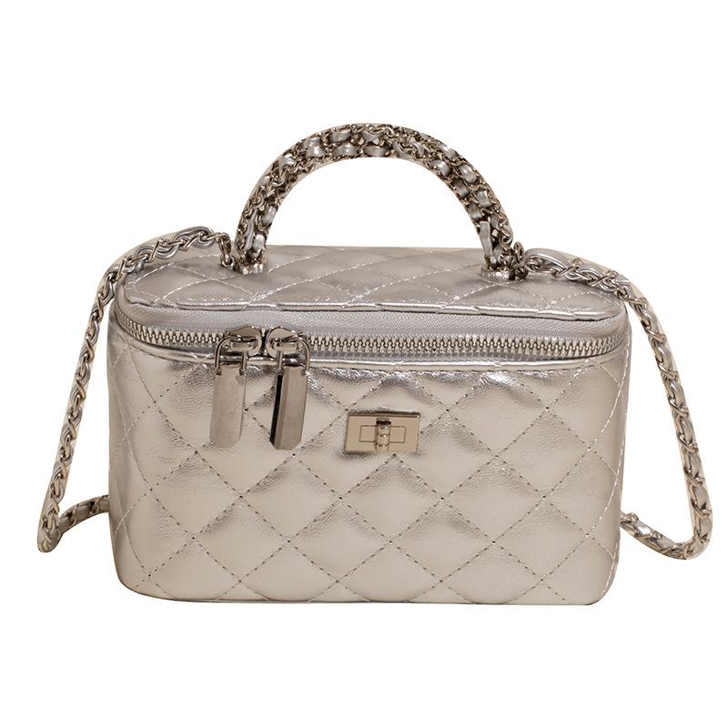 2025 New Korean Version of Casual Fashion Temperament Portable Box Bag Versatile Super Fire Temperament Commuter Chain Messenger Bag