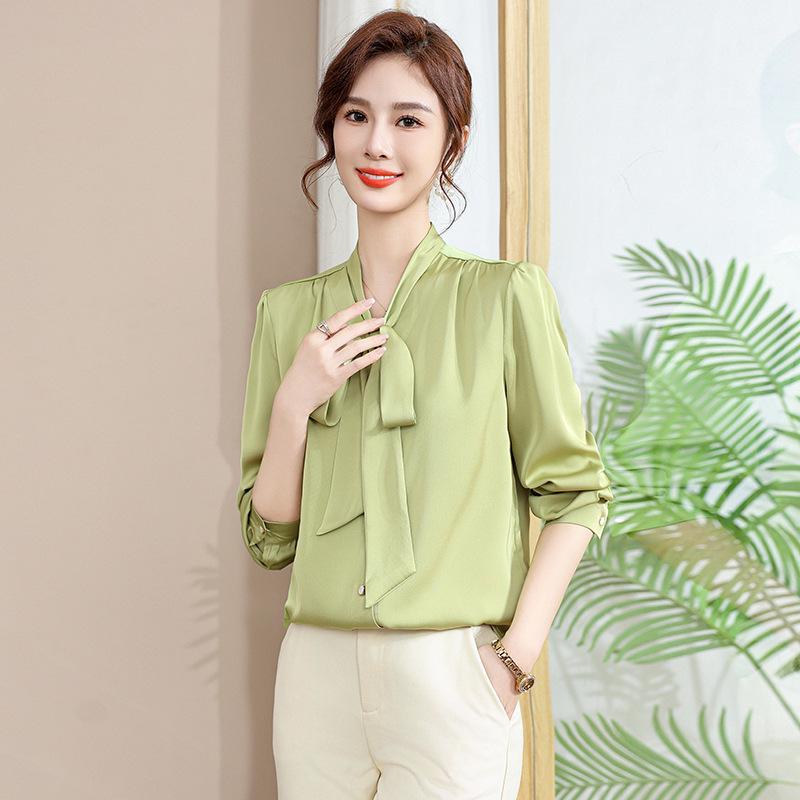 2025 Spring Women's Fashion: Casual V-Neck Chiffon Blouse in New Chinese Style