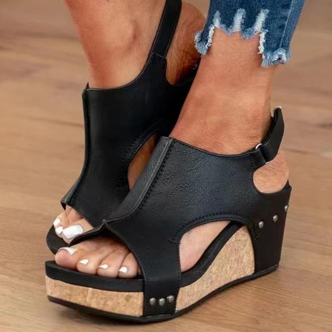 2024 Large Size New Women's Slope Heel Fish Mouth Thick Sole Rivet Sandals