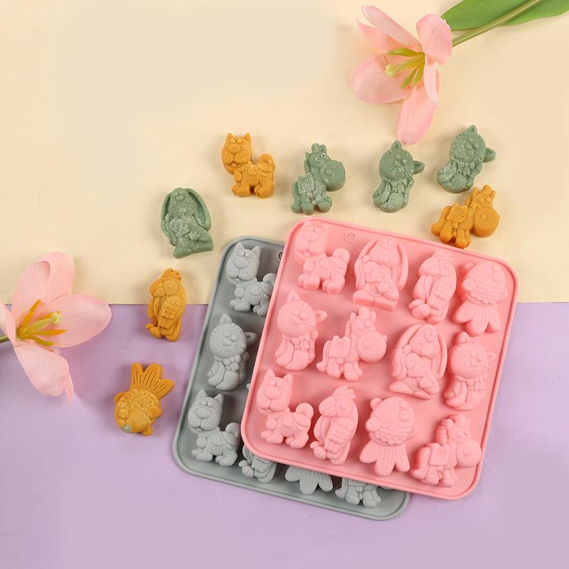 12 Cavity 6 Kinds Cartoon Animal Shaped Chocolate Silicone Molds Diy Handmade Dessert Pudding Jelly Cake Baking Molds