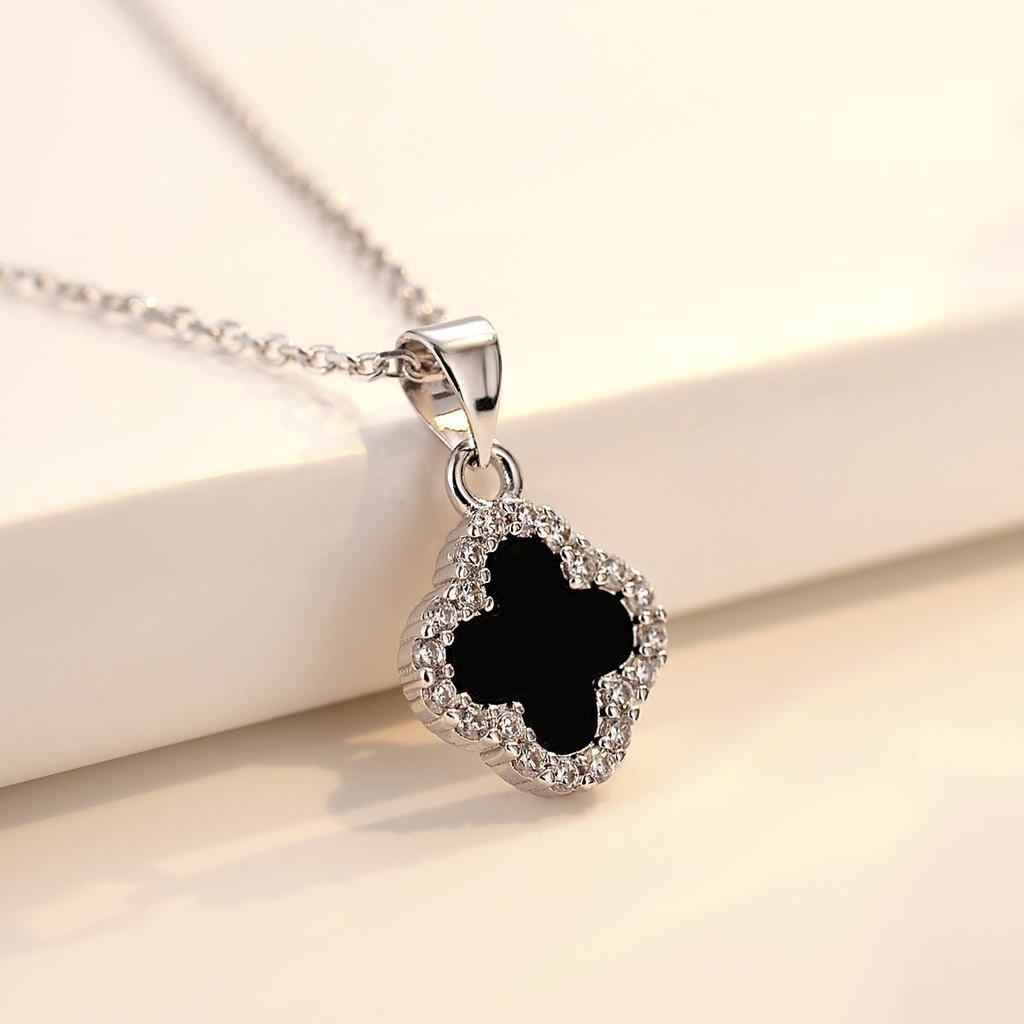 Titanium Steel Double-Sided Four-Leaf Clover Necklace Women'S High-Value Trend Micro-Inlaid Zircon Pendant, A Two-Wear Accessory