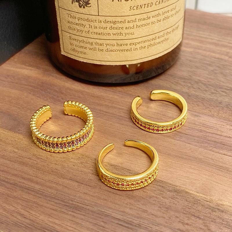 [Gilt Color Ring] Medieval Vintage Gypsy Star Zircon Bead Edge Opening Ring Light Luxury High-End Ring