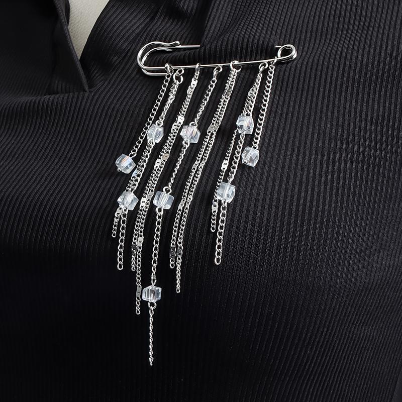 Hip Hop Trendy Imitation Pearl Tassel Chain Brooches For Men Women Waist-Shaping Fixed Pin Accessory Multi-Functional Jewelry