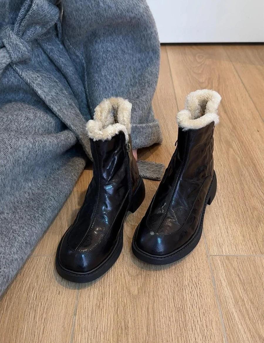 

Snow boots women s explosive round head fur integrated warm side zipper thick heel Martin boots 40 чорний