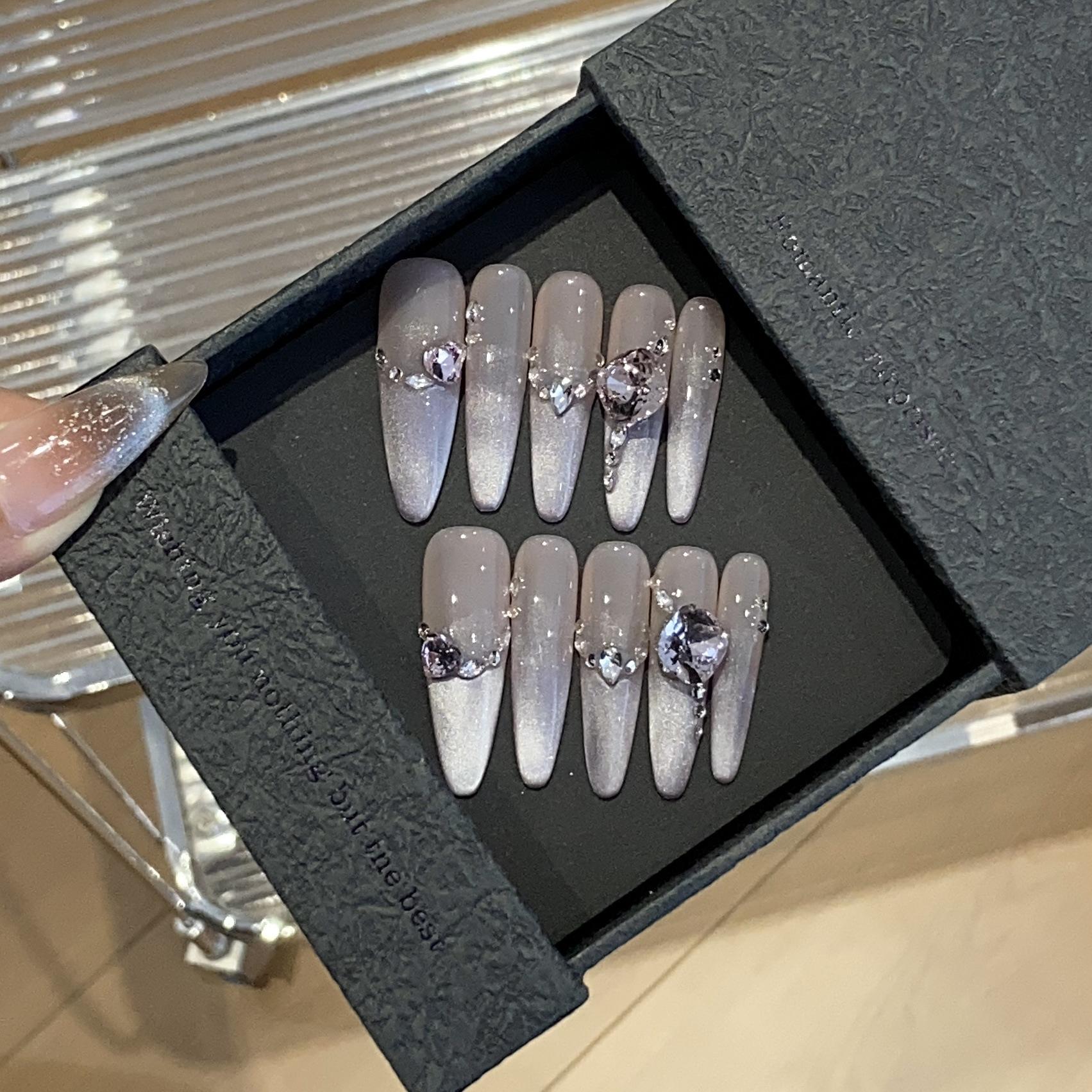 

Фиолетовый градиентный боковой свет кошачий глаз косой край тонкий K9 алмаз ледяная роса съемная носимая броня L