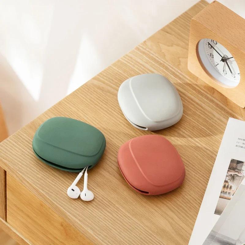 2 PCs Silicone Earphone Data Cable Storage Box Mini Key Box Lipstick Mini Storage Bag Green Light Gray Red
