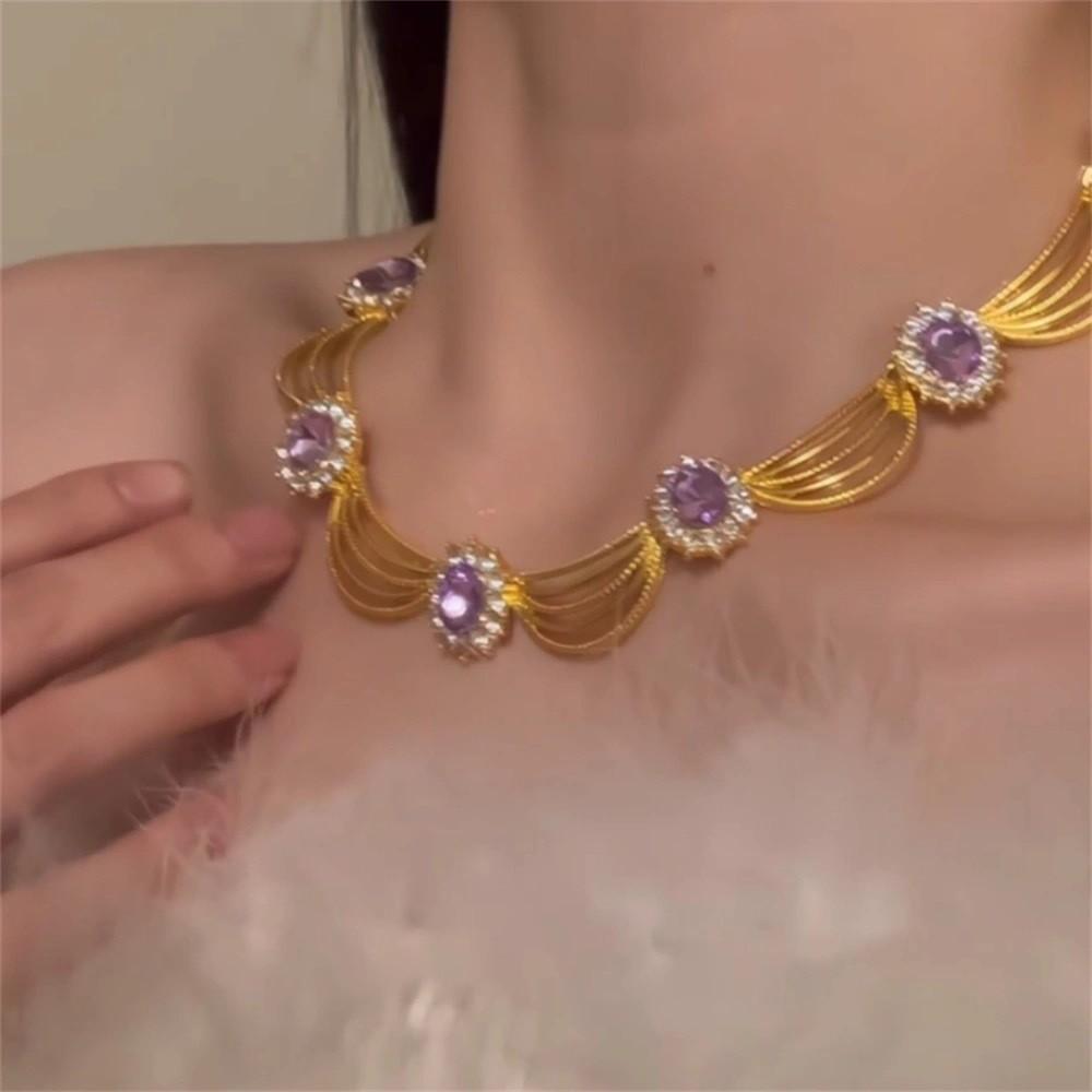 Vintage court style red diamond necklace earrings set light luxury high sense super flash neck chain vtage collarbone chain women