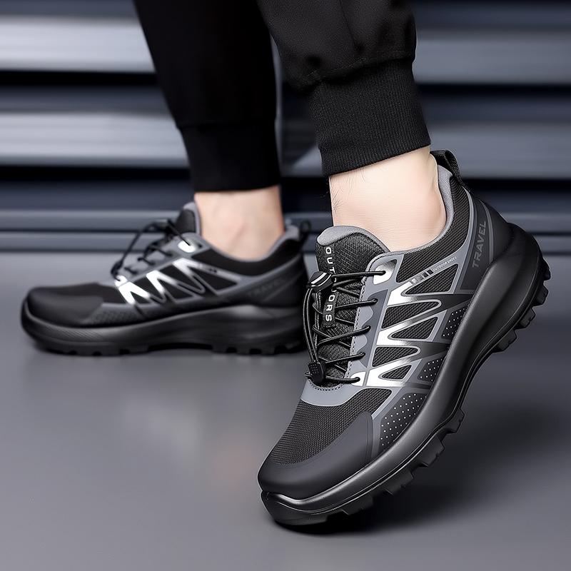 Fashion 2025 New Flats Men's Casual Shoes Male Slip-On Walking Shoes Lightweight Athletic Sneakers for Men Non-Slip Comfortable Footwear