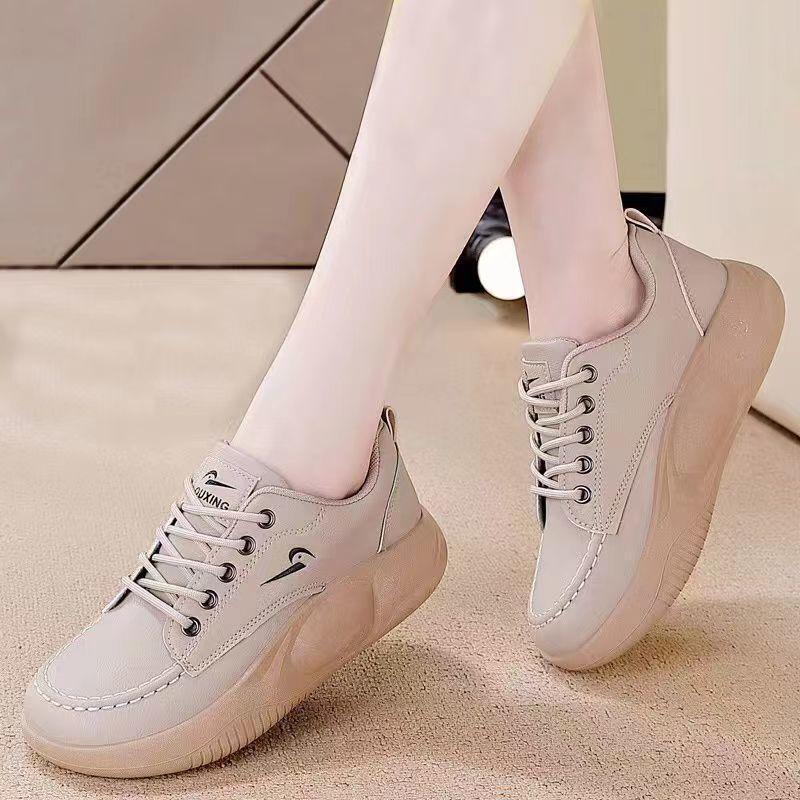 

2025 ПУ женские повседневные спортивные папины кроссовки низкие корейская версия модные трендовые с платформой папины кроссовки 40 хаки