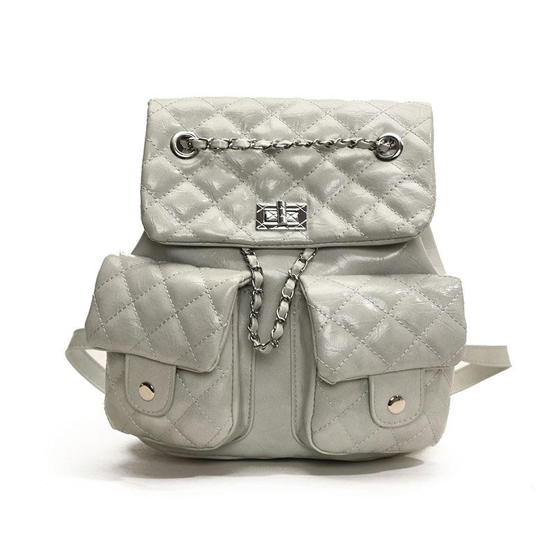 

Модная ромбовидная цепочка однотонная ароматная сумка-рюкзак женская 2025 новый модный дизайн трендовая простая женская сумка 21.5*12*24 серый