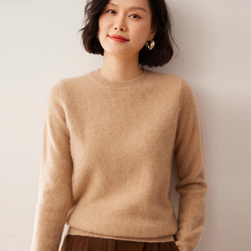 Women's Solid Color Cashmere Knit Sweater: Round Neck, Long Sleeve, Double-Ply Base Layer for Autumn & Winter.