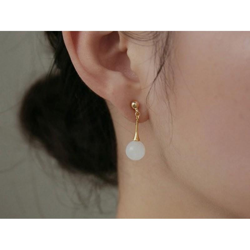 Natural Hetian Jade Earrings Women Non-Pierced Clip-On Minimalist Geometric Round Ear Cuff Elegant Daily Wear