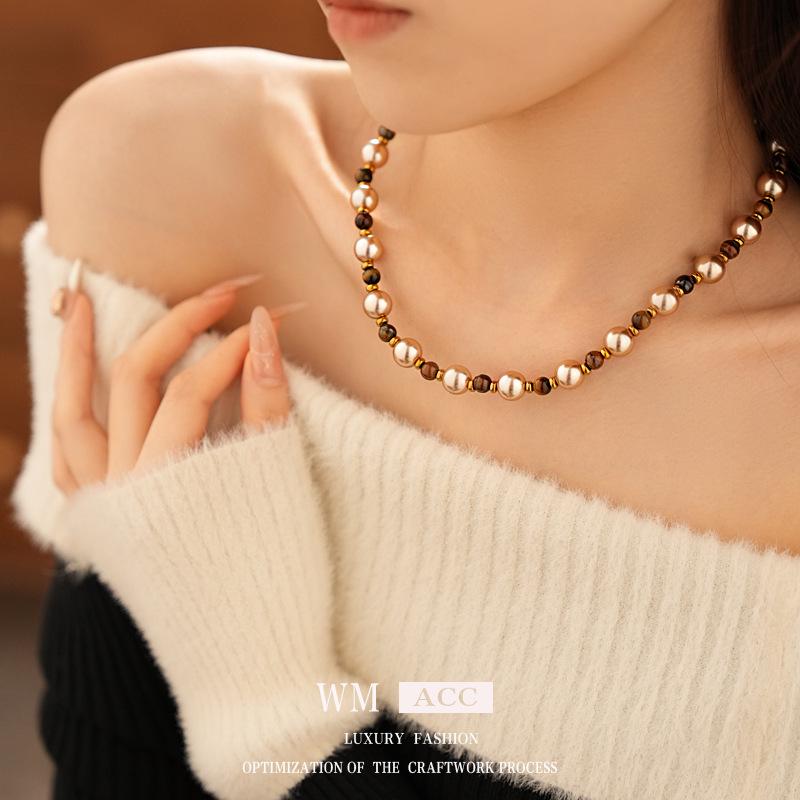 Pearl Beaded Clasp Necklace - Retro French Style for Autumn/Winter