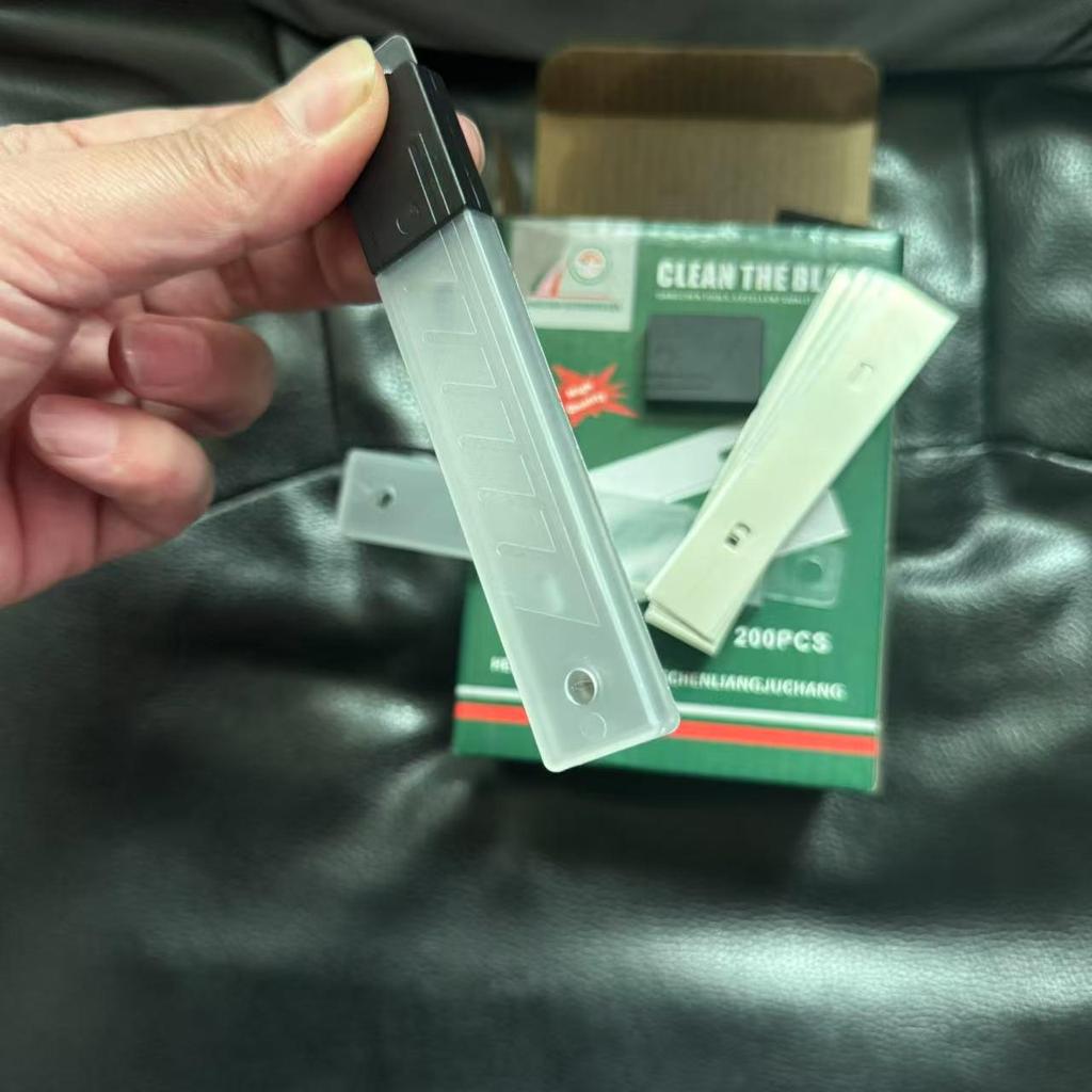 Multipurpose Cleaning and Grout Removal Scraper for Glass and Tile