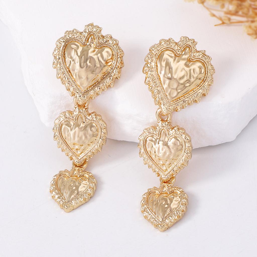 European and American Retro, Simple and Cold Style Alloy Concave-convex Hammer Texture Texture Heart-shaped Splicing Earrings for Women