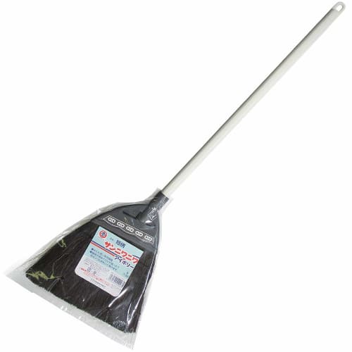 Azuma Outdoor Broom Short Handle Sanniwaniwa Ivory Bristles Width: Approx. 27cm Total Length: Approx. 77cm Ivory The Flexible Black Fern Design Can Th