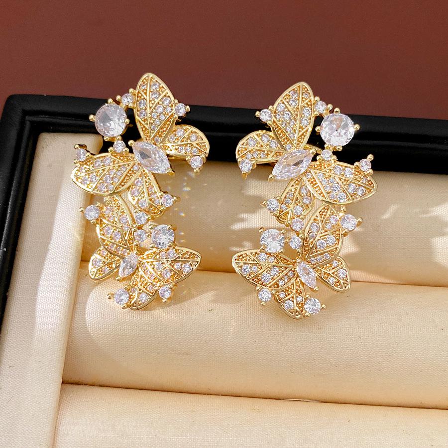 18K Gold-Plated Butterfly Zircon Ear Clip Earrings - Elegant & Luxurious Design