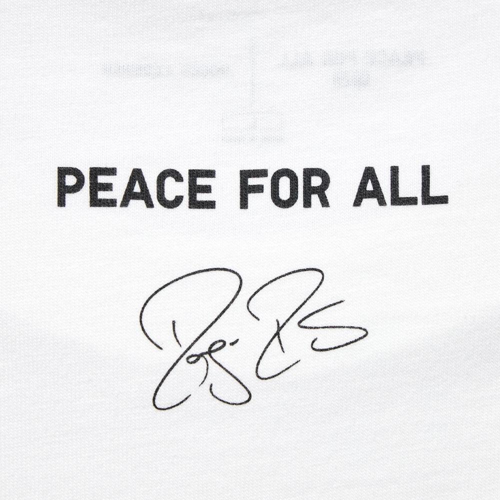 Uniqlo Japan Peace For All Graphic T shirT  shorT Sleeve  Regular fiT  Roger Federer