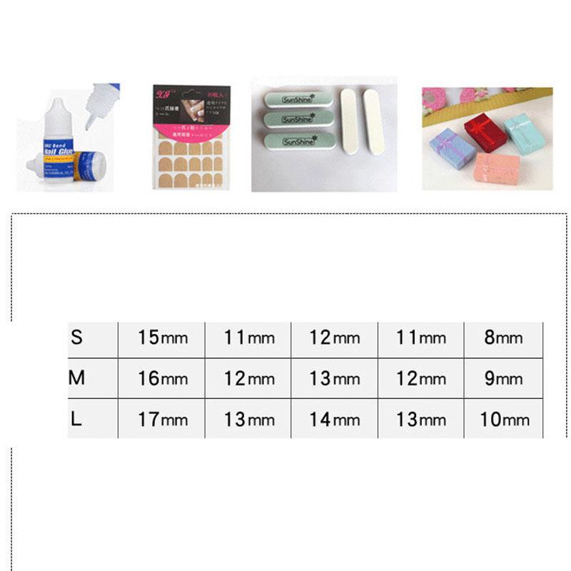 Wearing a Hand-made Pure Luxury Wind Nude Cat's Eye French Ribbon Pearls Hand-worn Nail Plate.